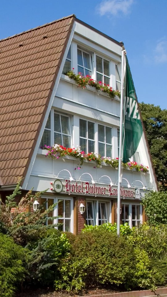 Sicht auf das Hotel Duhner Landhaus in Duhnen bei Cuxhaven