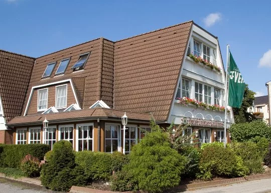 Ansicht auf das neue Duhner Landhaus ab 1993